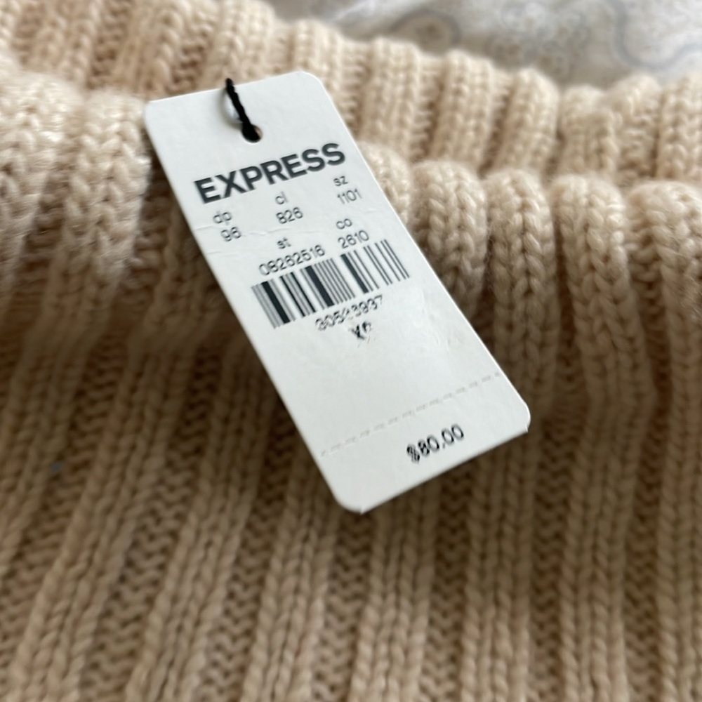 Express sweater - Picture 2 of 3